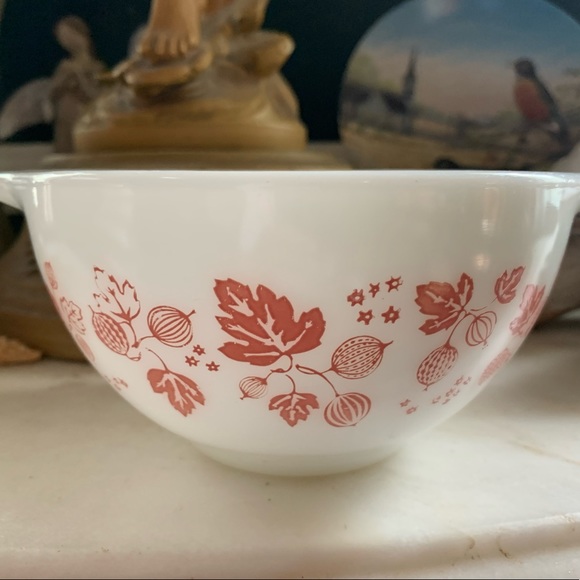 Pyrex Other - Pink Pyrex Gooseberry Nesting Bowl No 441 1 1/2 PT